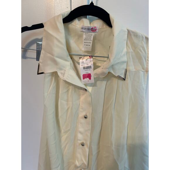 Body Central Beige Open Back Y2K Style Blouse Large - Picture 2 of 3